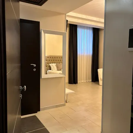 Hotel Donna Crescenza