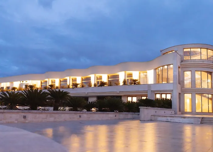 Hotel Donna Crescenza 4*