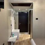 Hotel Donna Crescenza 4*