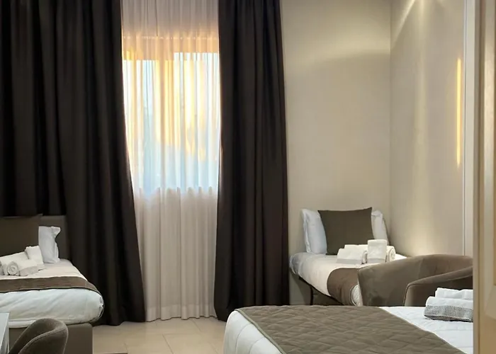 Donna Crescenza Hotel